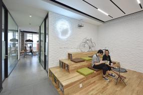 办公室实木地板装修高清图片