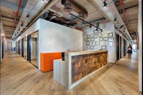 写字楼木地板装饰设计图