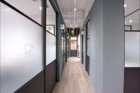 公司地面设计与装修效果图