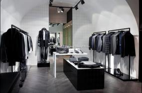 男装专卖店装修设计图片大全