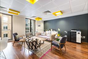 办公室强化木地板装修方案效果图