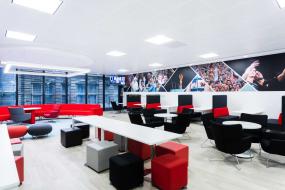 最新办公室休闲区设计图片