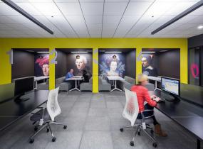 最新办公室休息区装饰实景图