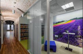 办公室强化复合木地板装修设计效果图片库