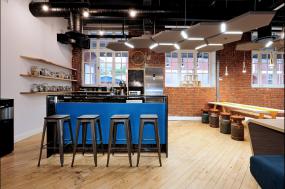 最新办公室多层木地板设计装修图片