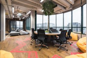 办公室强化复合木地板装饰设计图