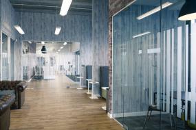 办公室环保强化木地板装饰效果图片