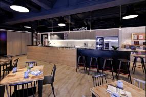 最新办公室环保强化木地板装修设计图片