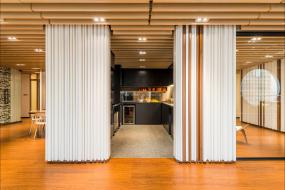 办公室瓷砖木地板装修实景图片