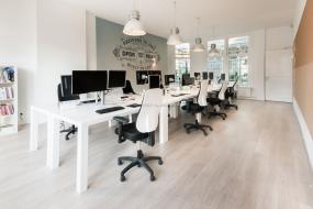 办公室橡木地板图片装修效果图