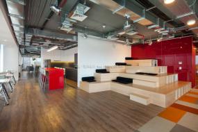 办公室仿木地板瓷砖装修高清图片大全