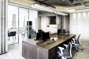 办公室仿木地板瓷砖设计装潢图片