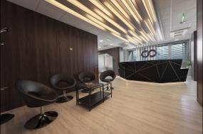 办公室多层复合木地板装修实景图图片