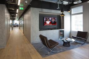 办公室多层复合木地板装饰图片