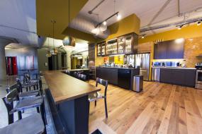 办公室多层复合木地板设计装修效果图片大全