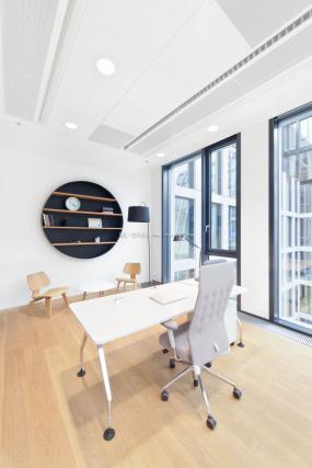 办公室多层复合木地板装修设计效果图片