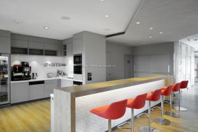 办公室多层复合木地板图片装修效果图大全