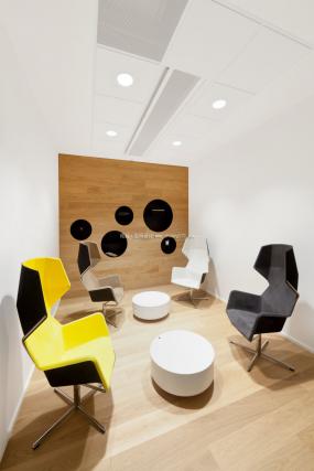 办公室多层复合木地板装修设计图片大全