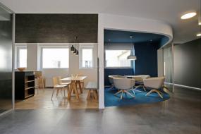 办公室三层实木地板设计装修效果图