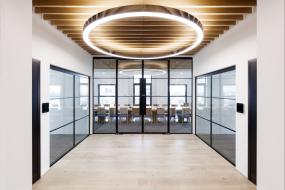 办公室竹木地板装修高清图片