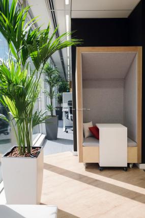 办公室木地板颜色设计与装修效果图大全