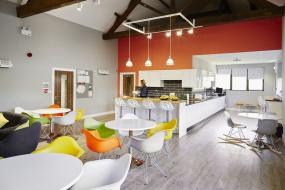 办公室竹木地板设计装饰效果图