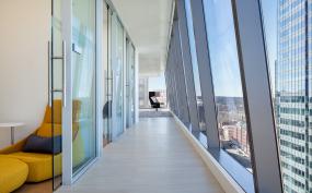 办公室生态木地板装修设计效果图