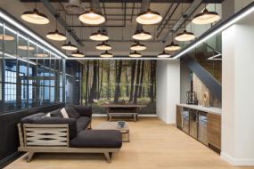 办公室桦木地板装修方案效果图