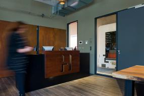 办公室桦木地板精装修设计图片