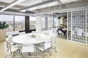 最新办公室进口木地板装饰设计图