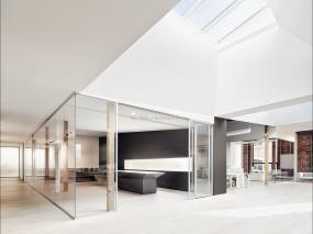 办公室环保强化木地板装潢设计图