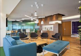 最新办公室实木地板材质装饰实景图