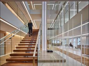 办公室上海木地板设计装饰图