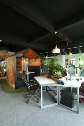 上海个性办公室装饰效果图片