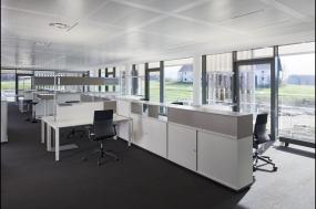 上海个性办公室装修设计效果图