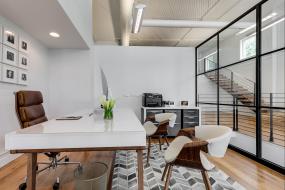 高档电商办公室装修图片