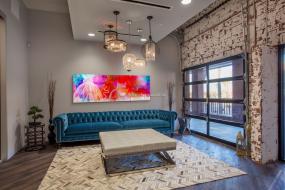 高档小型loft办公室装修效果图