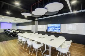 超大办公室装修装潢效果图