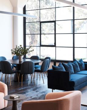 超大办公室装潢图片