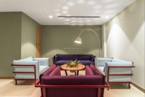 高端300平米办公室装修效果图