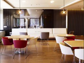 最新300平米办公室效果图