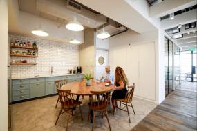 最新室内设计办公室装修图片