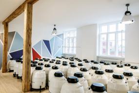 最新办公室家具效果图