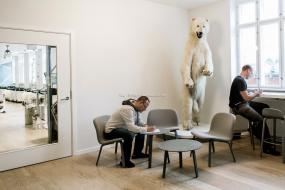 办公室家具装修效果图片