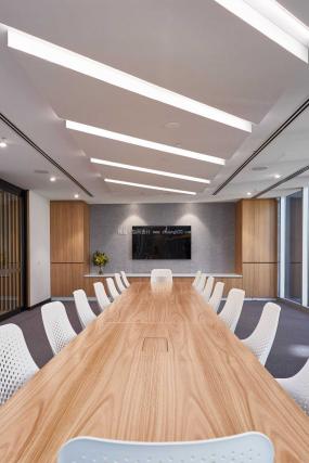 办公室格栅吊顶装饰装修图片