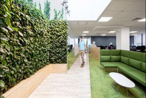 最新办公室pvc扣板吊顶装修图片