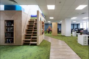 高端办公室pvc扣板吊顶装修图片