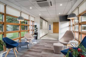 办公室pvc吊顶装饰装修效果图