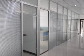 2018办公室屏风装修效果图