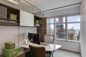 老总办公室石膏板吊顶装潢效果图